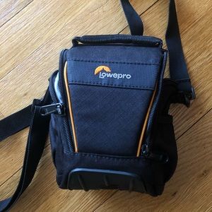$3 sale✨LowePro Mini Camera Bag